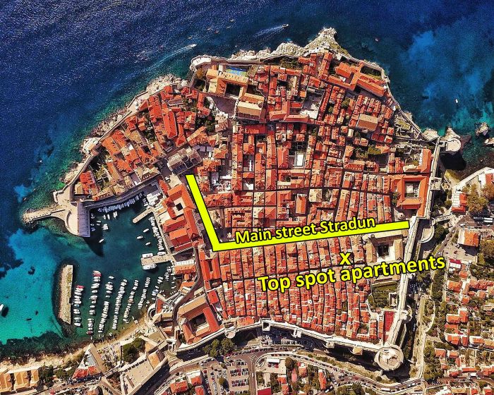 Location of apartments shown on the map of the Old town
